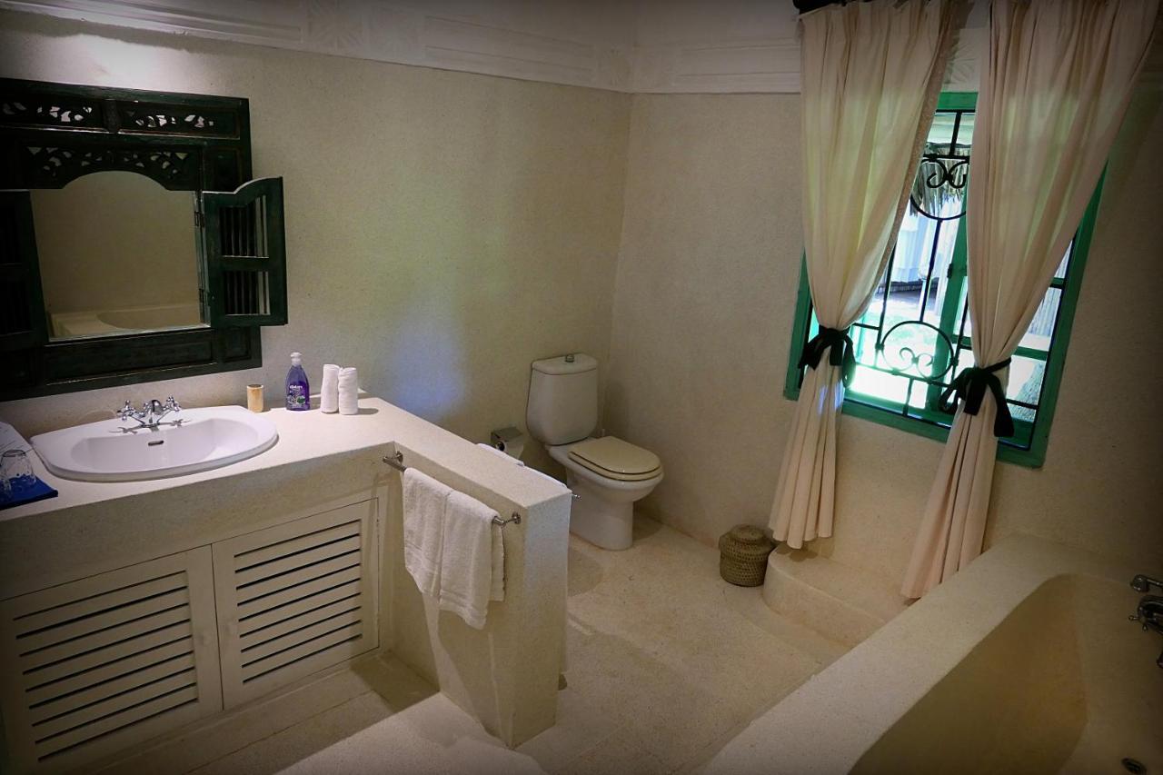 Nyumba Ya Paka Boutique Hotel Malindi Bagian luar foto