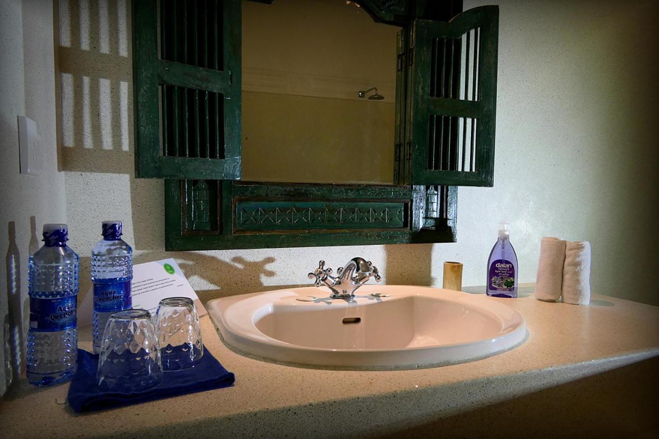 Nyumba Ya Paka Boutique Hotel Malindi Bagian luar foto